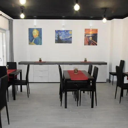 Il Pettirosso Pollino 3*