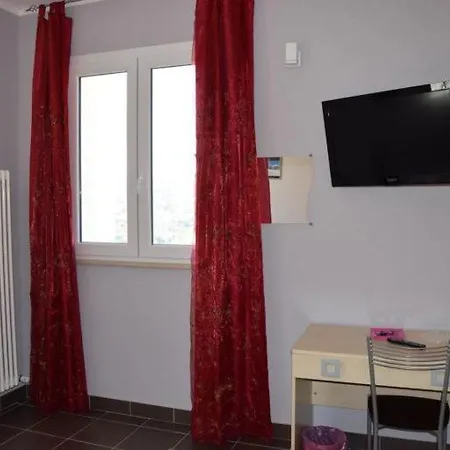 Bed & Breakfast Il Pettirosso Pollino Rotonda